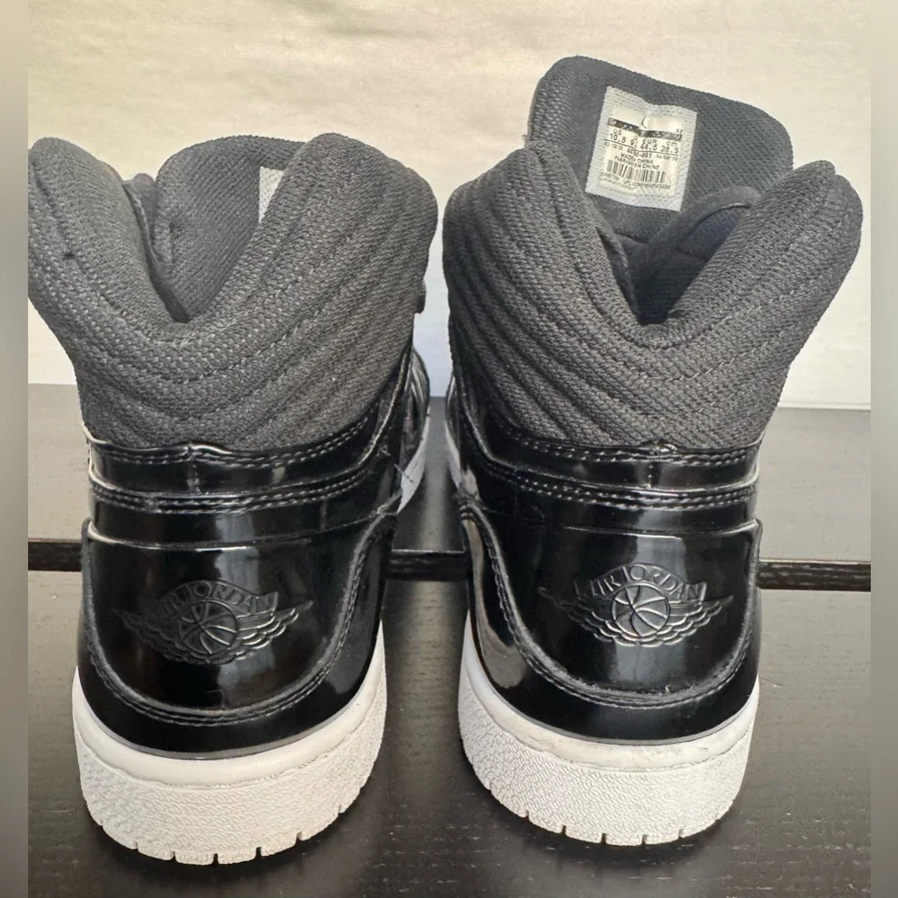 Mens Jordan L'Style II Black/White Patent Leather Shoes Size 10.5